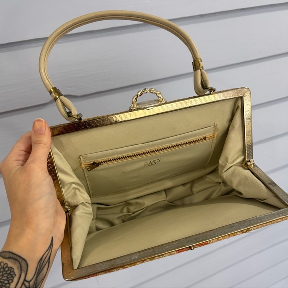 Vintage 60s Floral Tapestry Purse - Picture 4 of 5